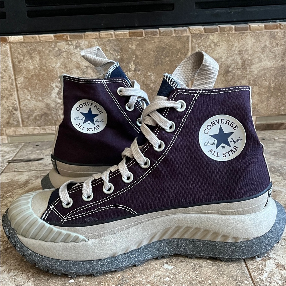 Converse Chuck 70 AT-CX High-Tops in Deep Purple , Men’s 8.5, Women’s 10